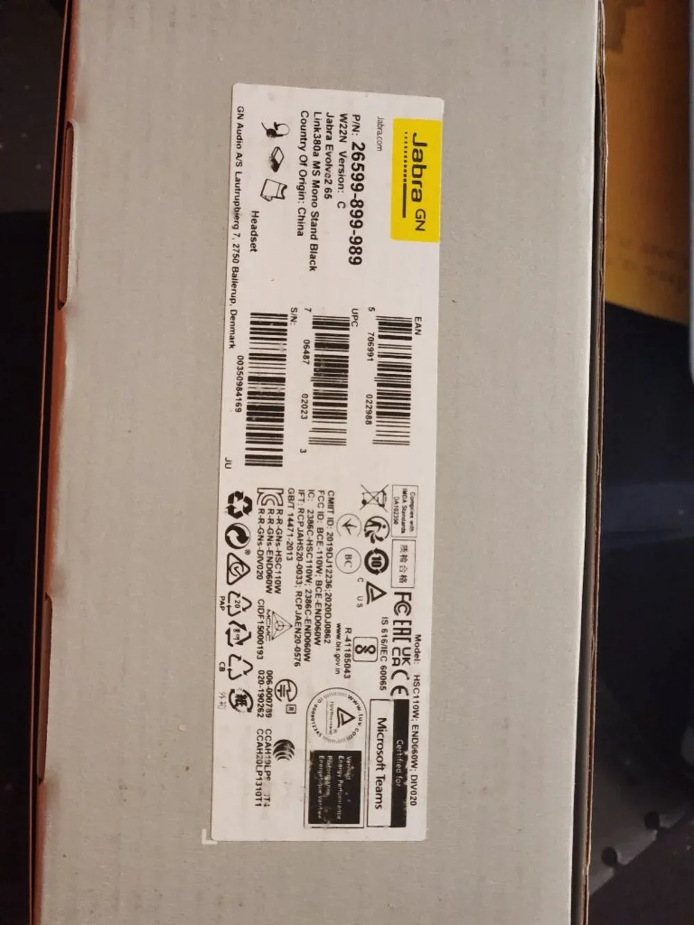 Evolve2 65 headset
